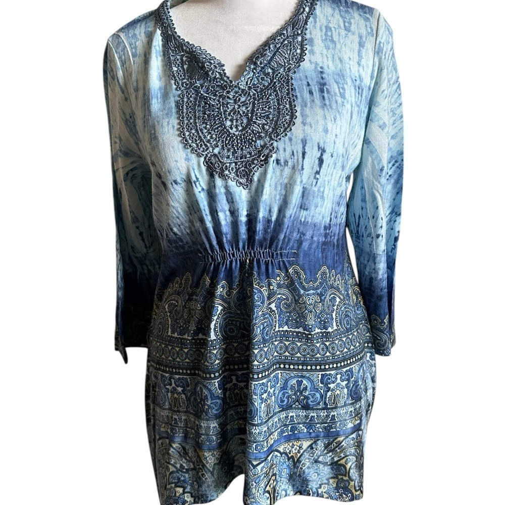 One world Elegant Blue Patterned Women's Top size S